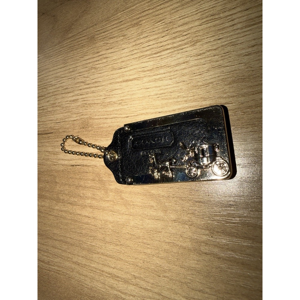 Coach 1941 Leather Hangtag Flat Mount 3D Silver Metal Horse & Carriage Plaque